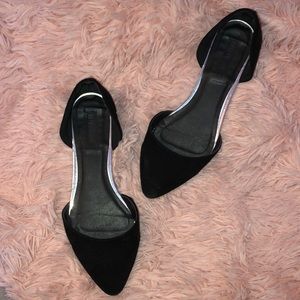 Black Pointed Flats